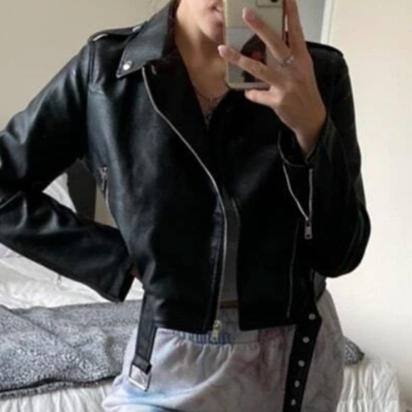 Luxe Black Vegan Leather Zipper Moto Biker Jacket - Picture 9 of 10